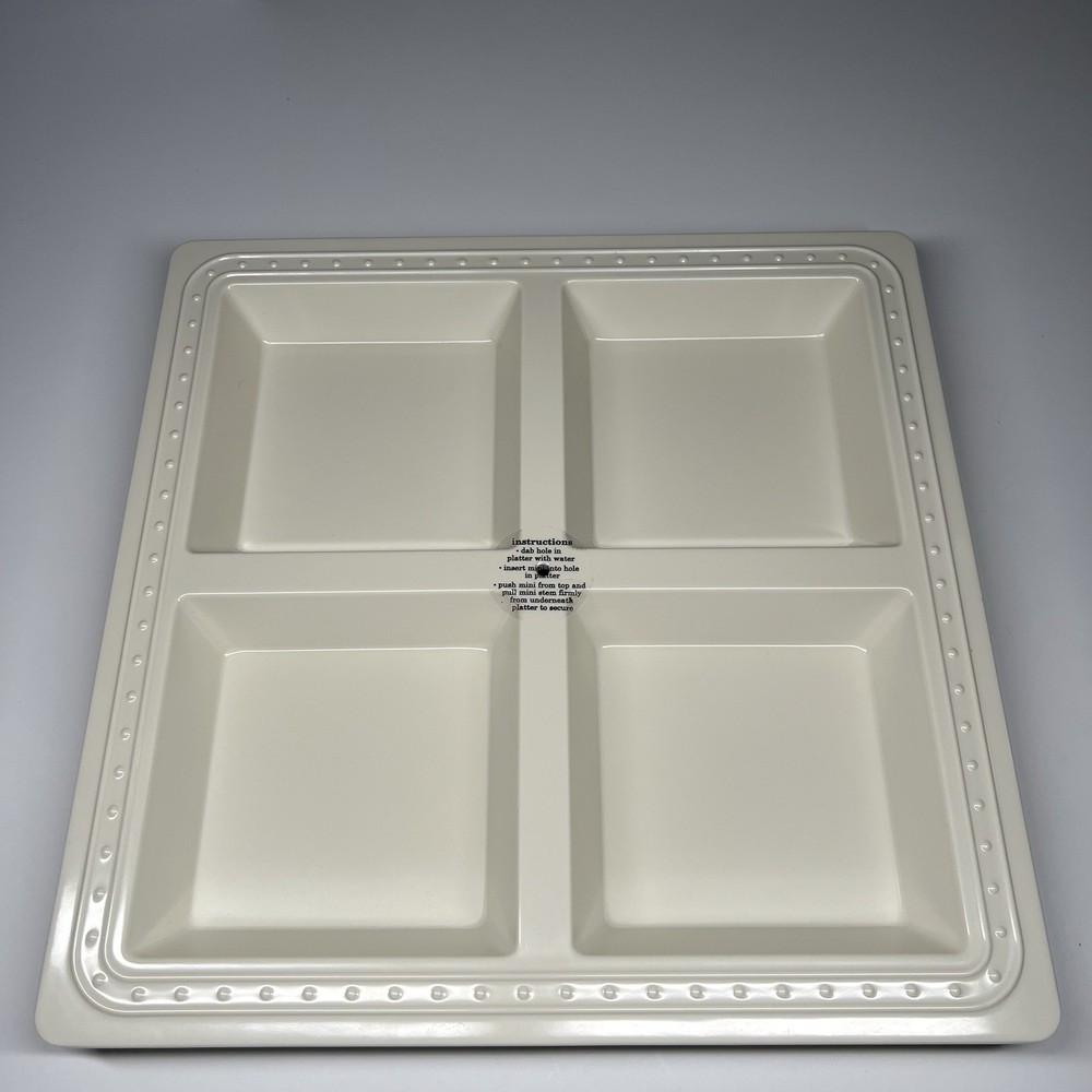 Nora Fleming Retired MEL01 Melamine Square Divided Section Server NIB