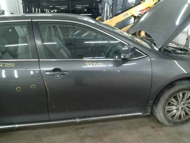 CAMRY 2014 High Mounted Stop Light 104547523