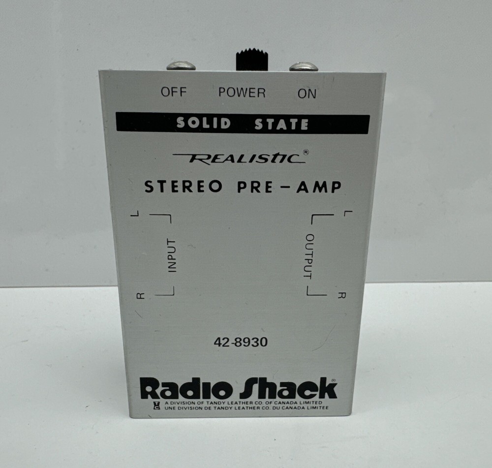 Realistic Stereo Pre- Amp Solid State Model 42-8930 Radio Shack