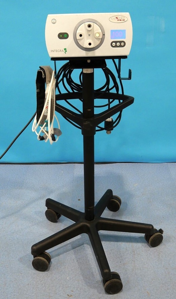 Integra Luxtec MLX 300 Xenon Light Source