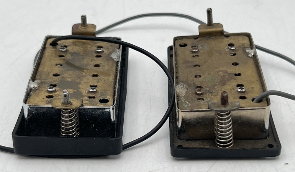 (2) BRIDGE HUMBUCKER GUITAR PICKUPS UNDRANDED UNTESTED