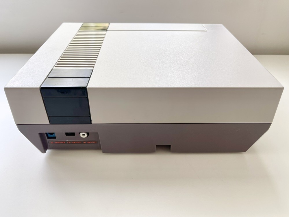 BOXED 🔥 Nintendo Entertainment System NES Control Deck Console + 2 Controllers