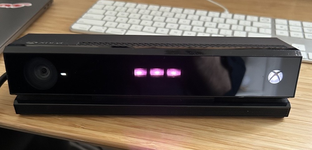 Microsoft Xbox One Kinect Sensor 1520 with Converter/Adapter, tested, works!