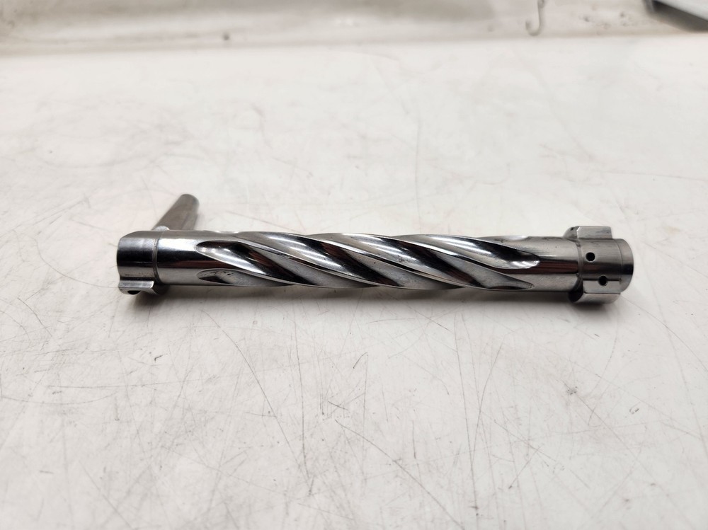 .540 RH 1-Piece Fluted Bolt