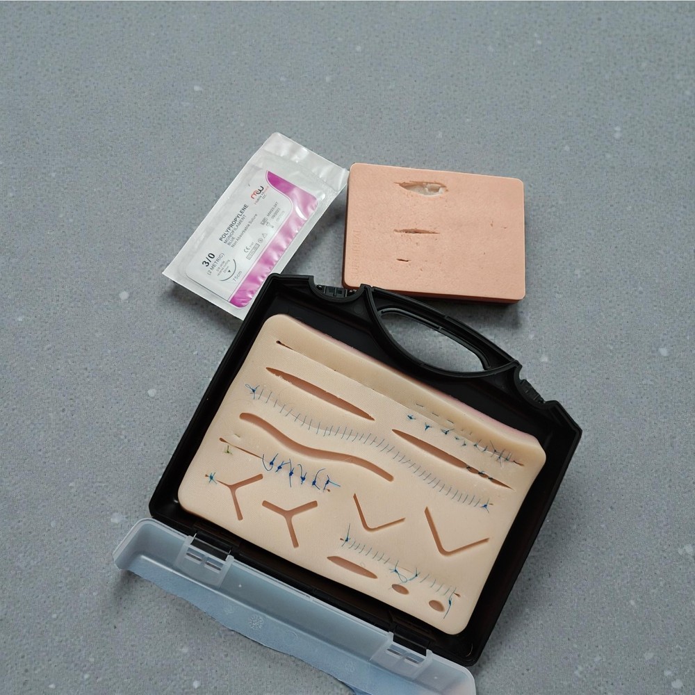 Dermal Lesion Suture Training Kit