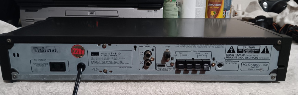 Sansui T-1110 Stereo Tuner