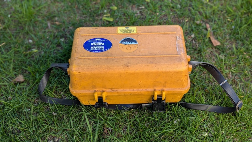 TOPCON Auto Level AT-F1