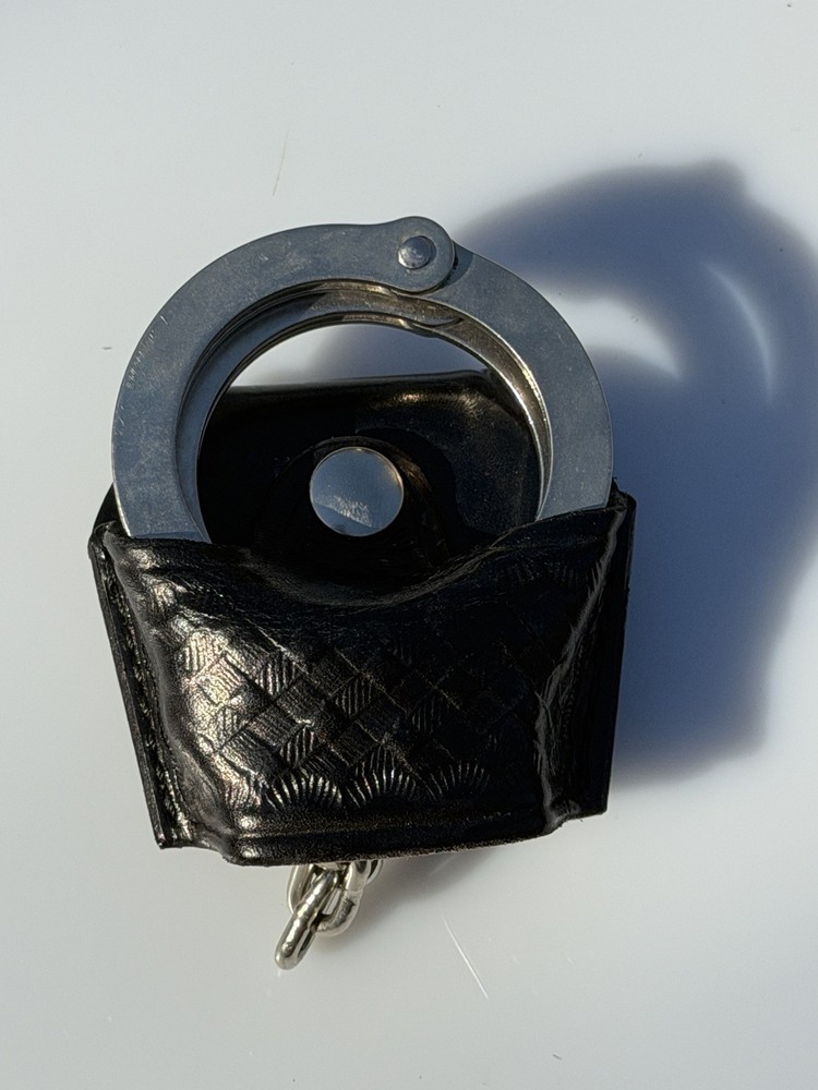 Don Hume Handcuff Case