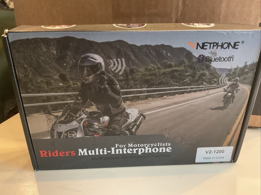 NEW V2-1200 RIDERS Multi-people INTERCOM Headset Motorcycles Netphone Bluetooth