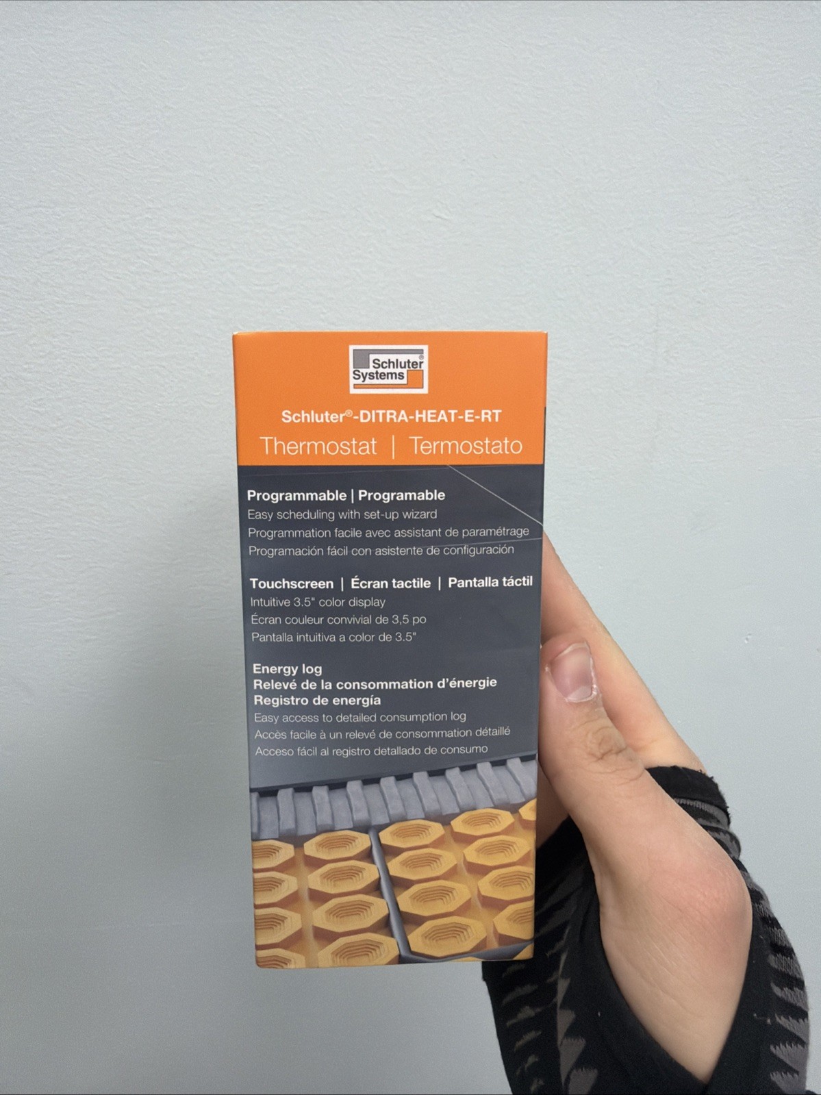 Ditra Heat Touchscreen Programmable Floor Heating Thermostat (HEAT-E-RT). WHT.