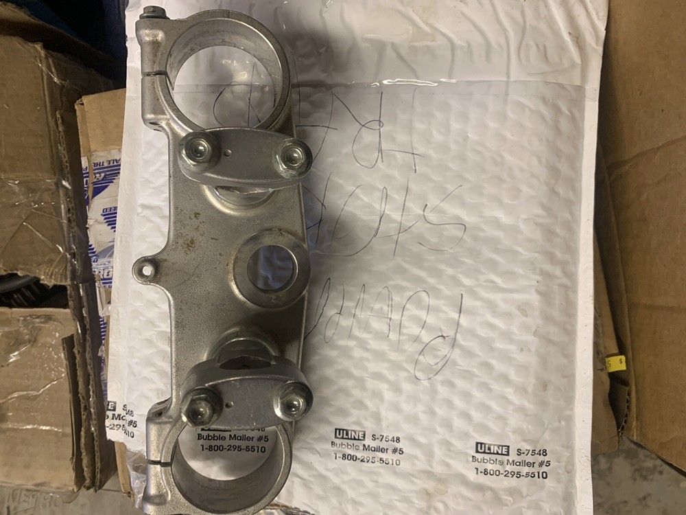 2004-06 Rmz250 Top Tripel Clamp
