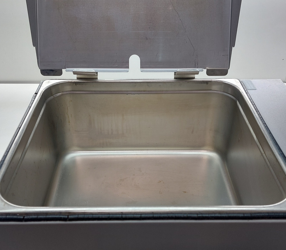 VWR ShelLab Sheldon Manufacturing Heated Water Bath with Lid Model 1228