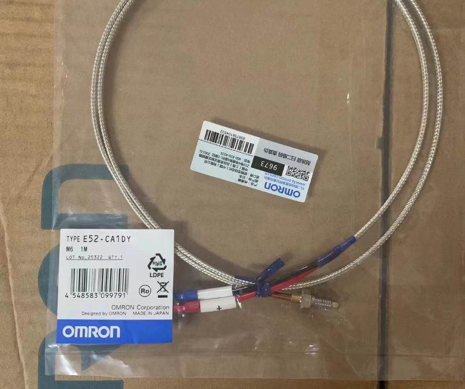 1PC New Omron E52-CA1DY M6 1M Temperature Sensor E52CA1DY Free Shipping