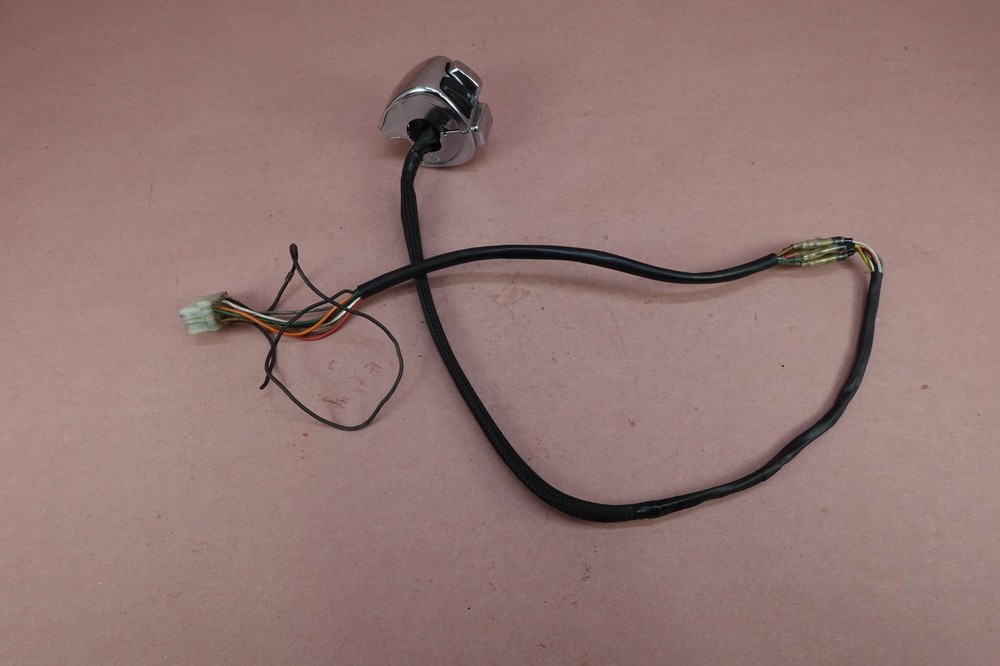 1992 Harley Davidson Dyna Glide Custom - FXDC Right Hand Control Switch
