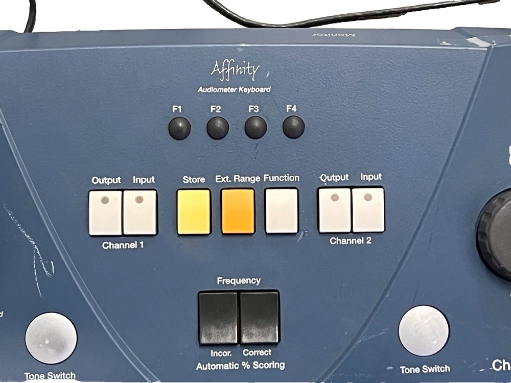 Interacoustics Affinity 2.0 Hearing Test Device With Keyboard