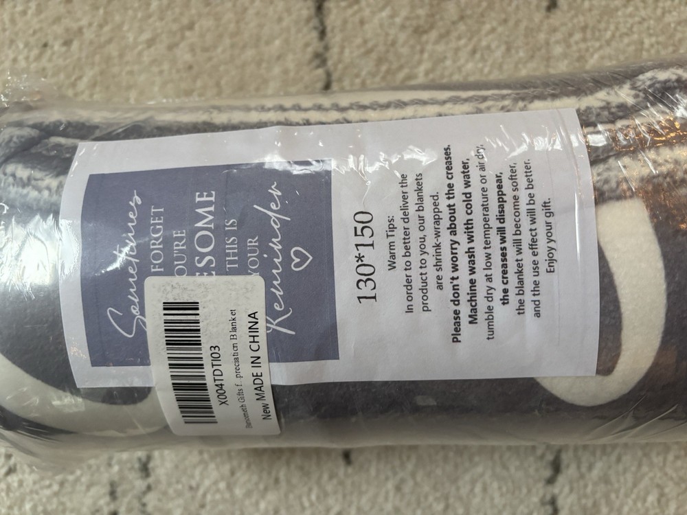 Awesome Reminder Blanket Grey