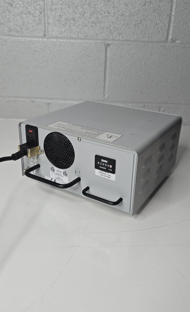 LUXTEC Model 9100 Xenon Light Source