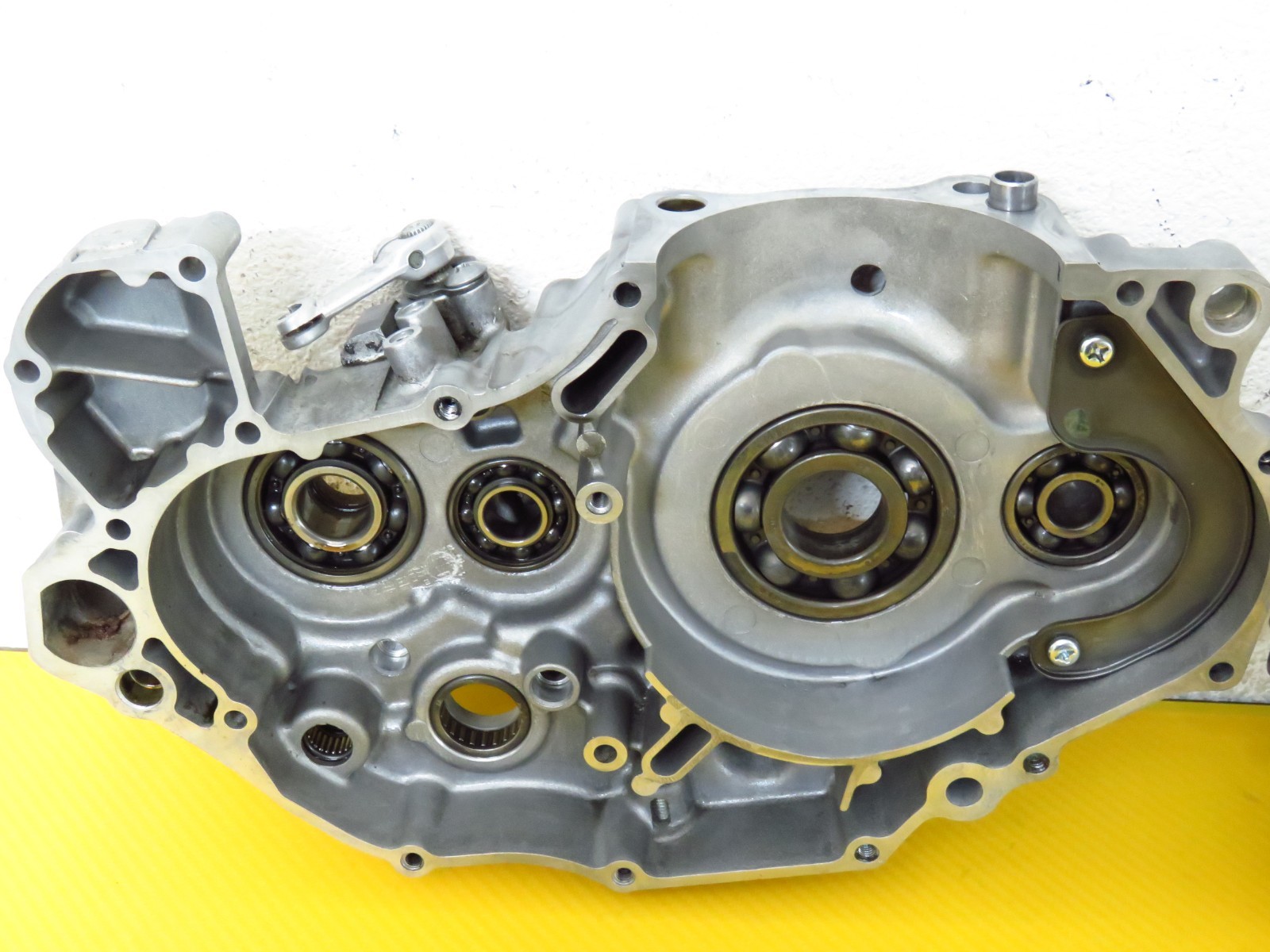 2005 Suzuki Dr-Z400s OEM CRANKCASE left right crank case cases MATCHING good