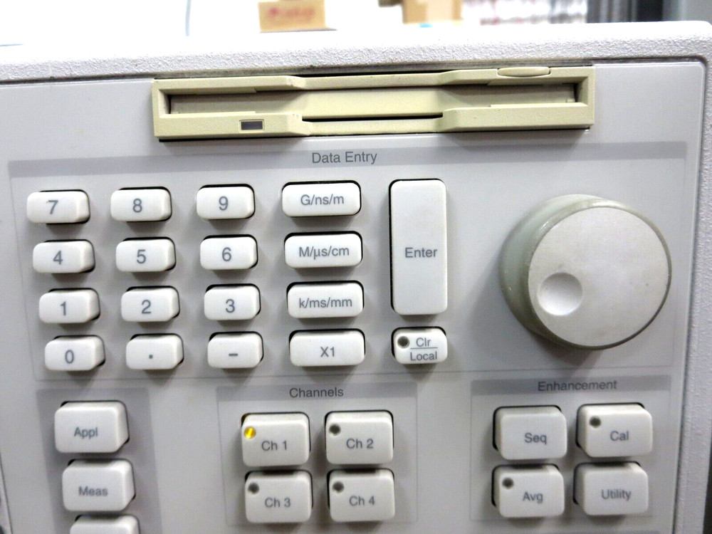 Anritsu MS4623B Vector Network Measurement PowersOn SEE DESCRIPTION Parts/Repair