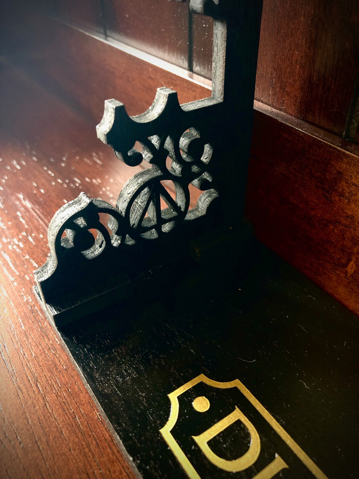 Harry Potter Ollivanders Tabletop Wand Display Rack Stand - 4 Wand Capacity