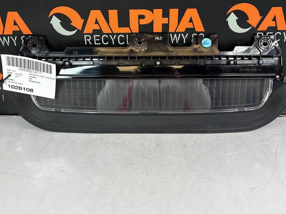 3rd Brake Light Avoidance Lamp STINGER 19