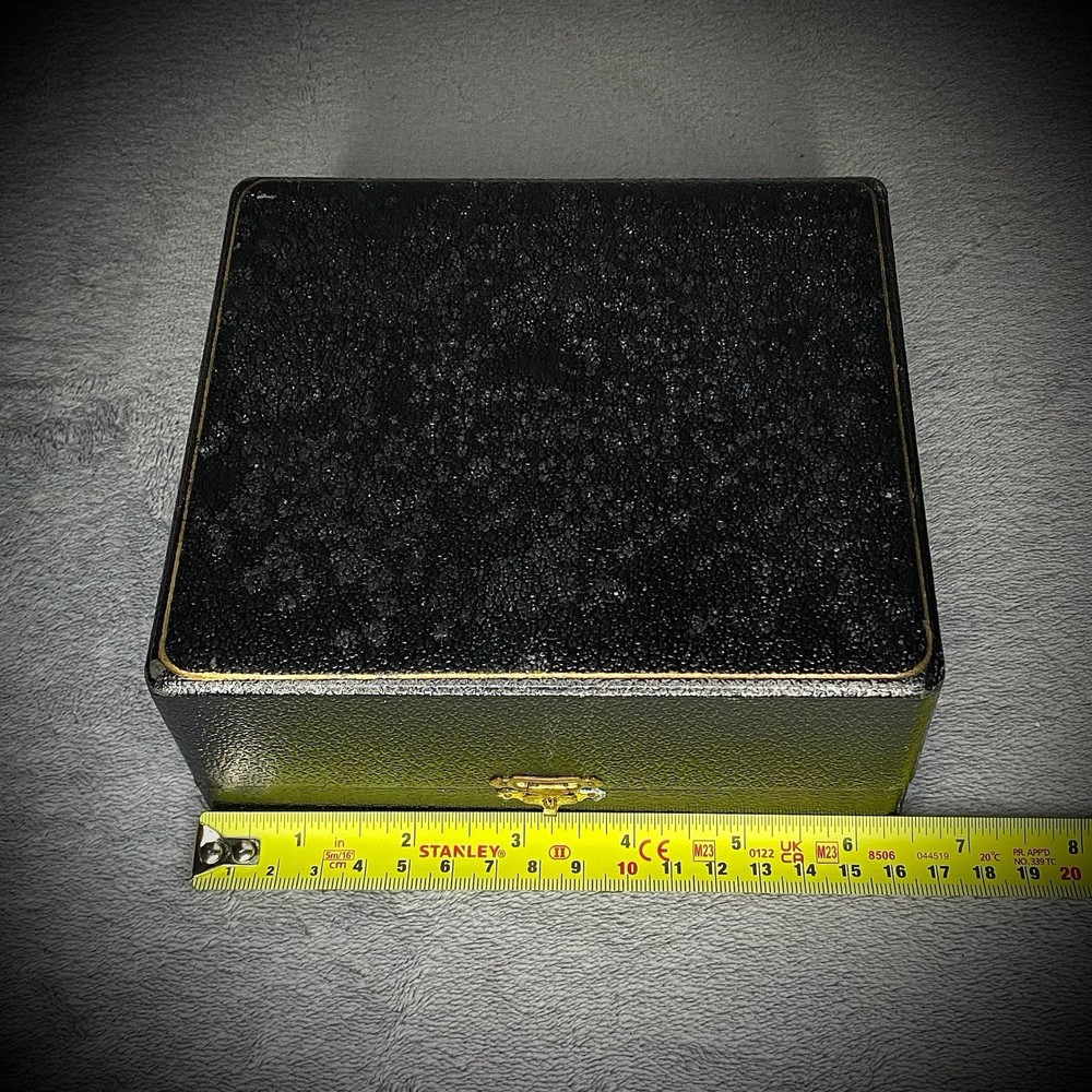 Walker & Hall Silver Plated Bowl & Spoon Set Gilt Interior Boxed