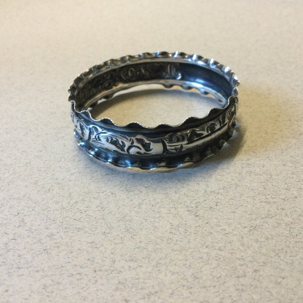 Solid Silver Napkin Ring Hallmarked Birmingham 1912