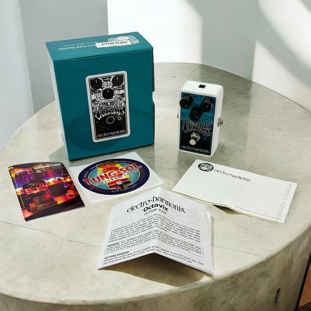 electro-harmonix OCTAVIX fuzz octavia