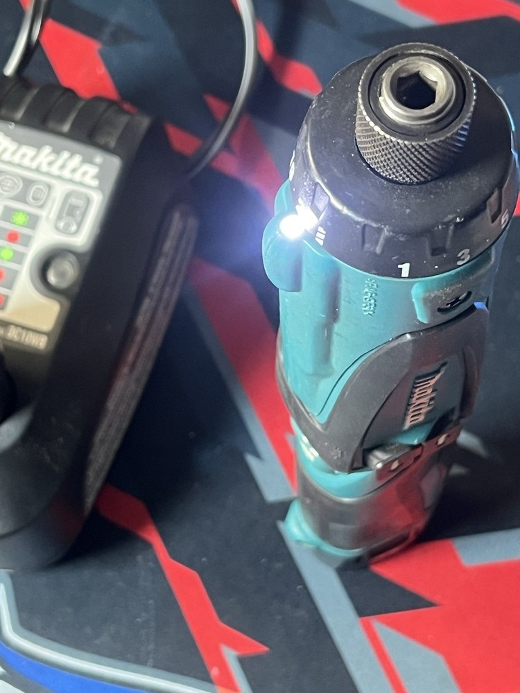 makita cordless screwdriver