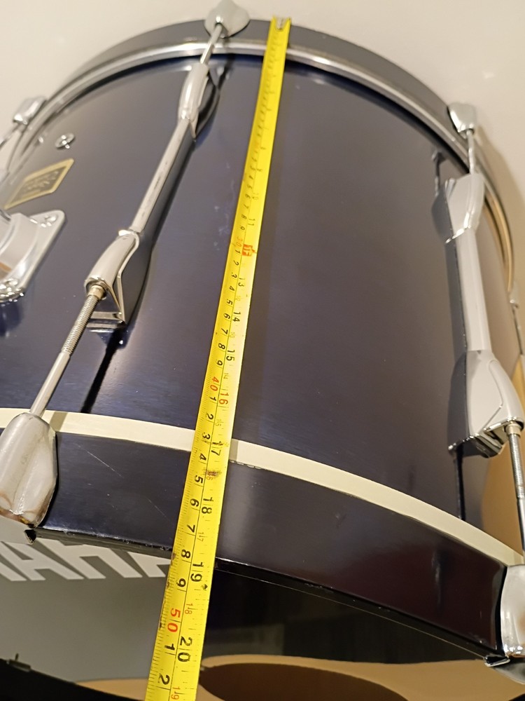 YAMAHA BASS DRUM 22"