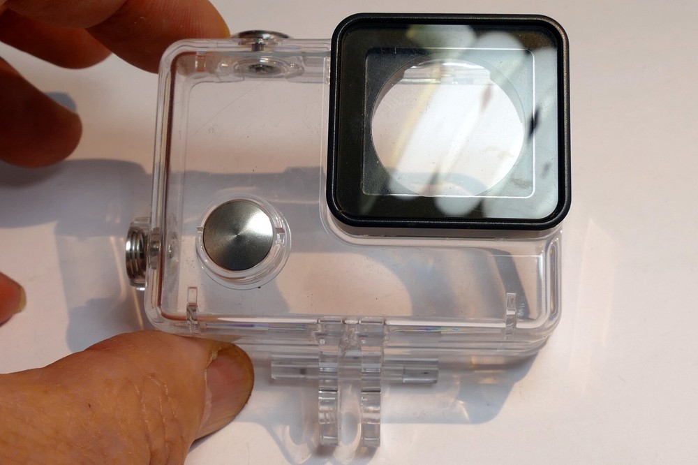 GoPro plastic waterproof hard housing Case missing back plate