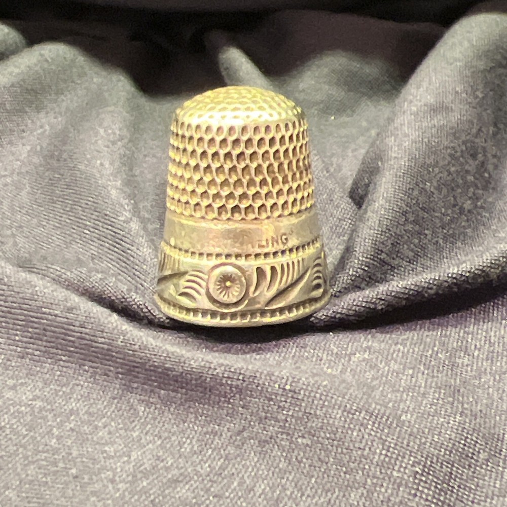 Antique Sterling Silver Thimble  “Fluted No Monogram “Size Unknown”