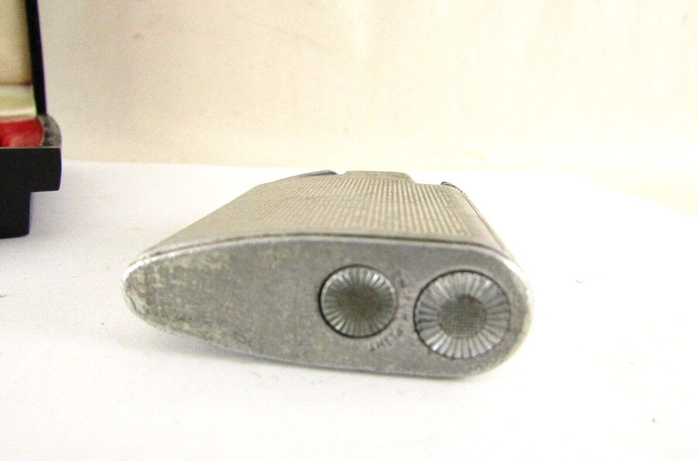 Vintage Ronson Lighter In Case