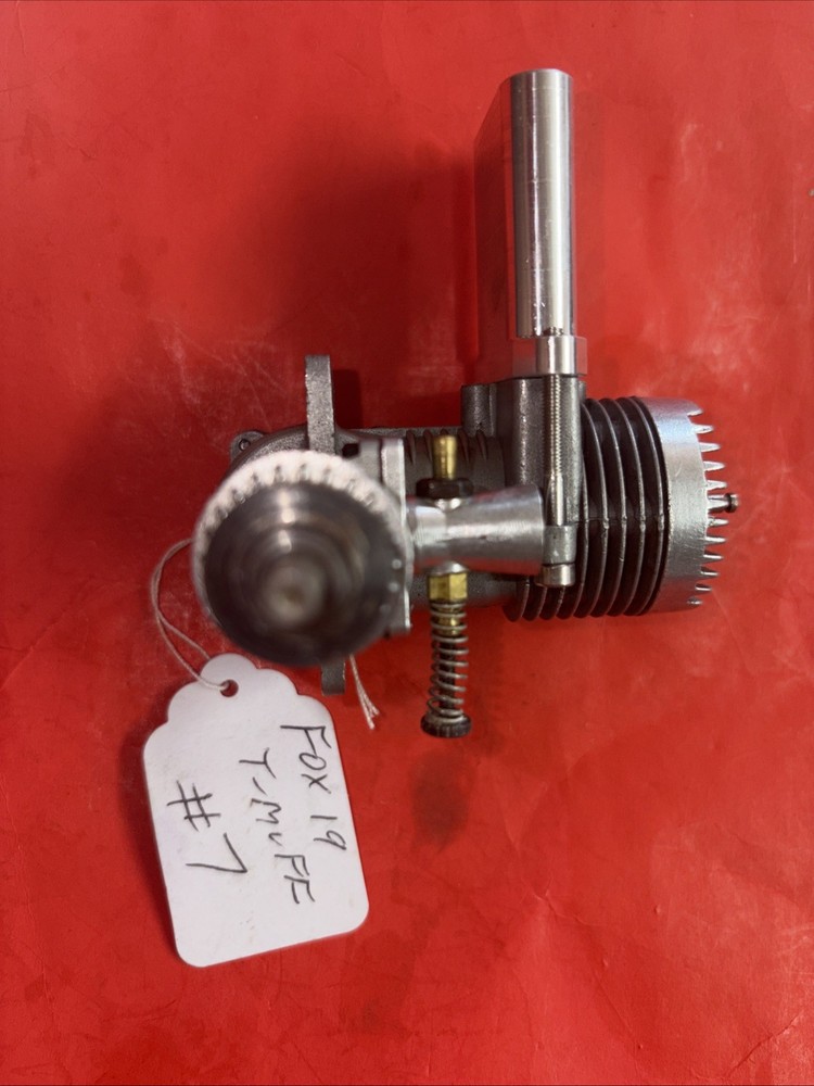 FOX 19 C/L ENGINE COMPLETE WITH TONGUE MUFFLER #7