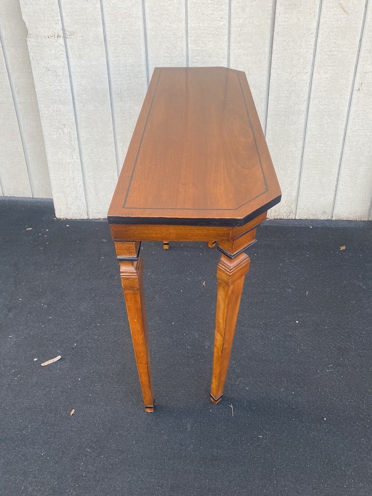 65069 Mahogany Hepplewhite Console Table Sideboard Server