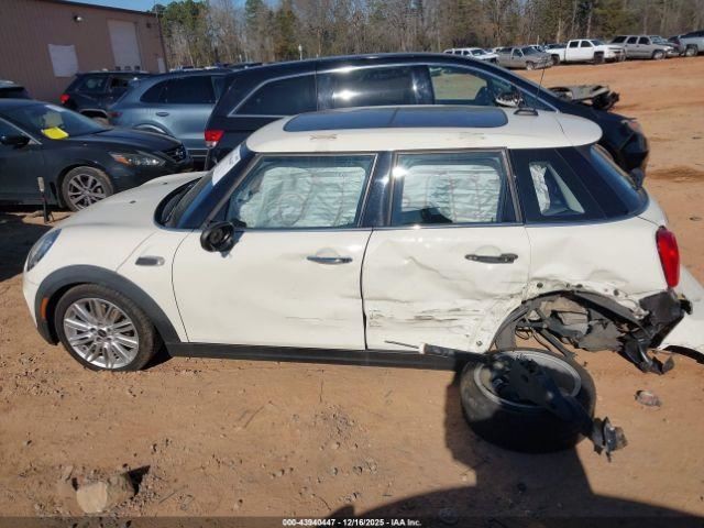 Fuse Box Engine Fits 14-20 MINI COOPER 4947832