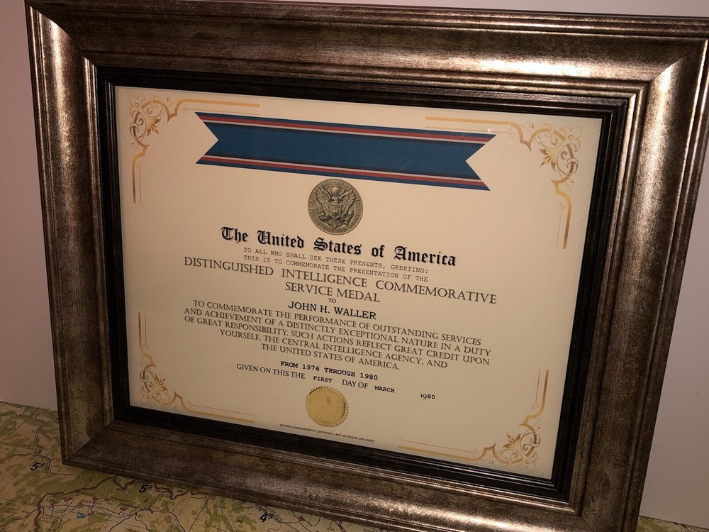 CIA - DISTINGUISHED INTELLIGENCE COMMEMORATIVE SERVICE MEDAL CERTIFICATE Type-1