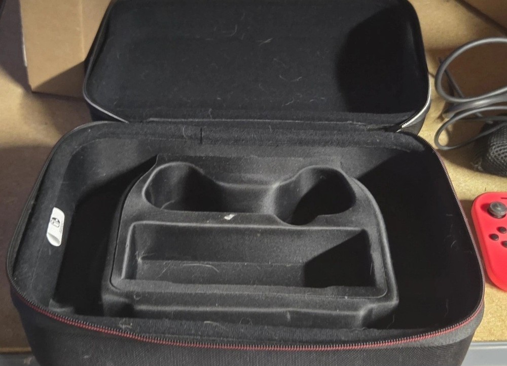 Screen Protector For Nintendo Switch And Carrying Case & Yoshi Controller