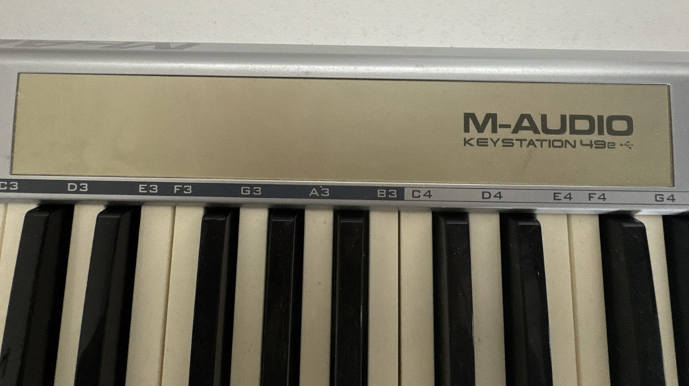 M-Audio Keystation 49e USB MIDI Keyboard Controller 49 Key