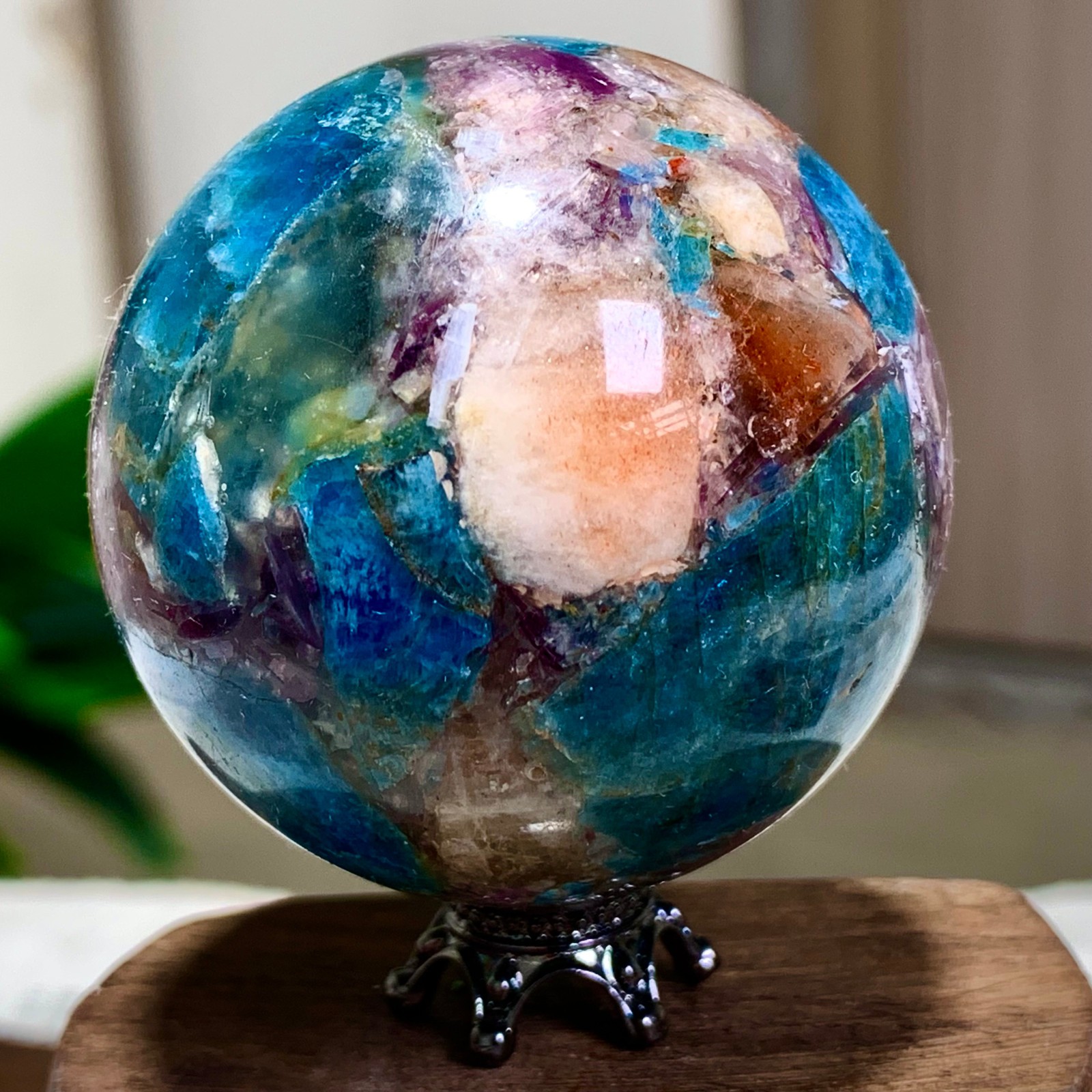 128G Natural Blue Aptite +Sun Stone purple lepidolite Sphere mineral sample