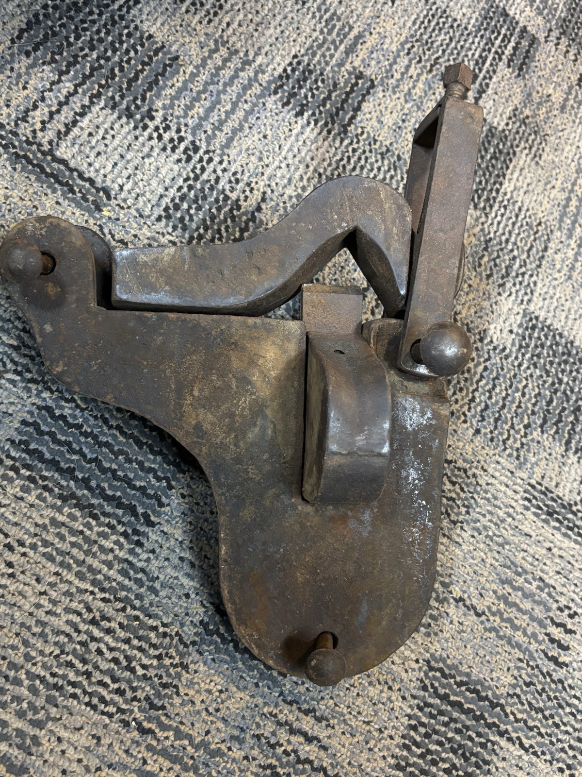 WINDMILL WATER WELL PIPE DOG PULLER antique vintage PAT 1885 GOOD CONDITION!!!