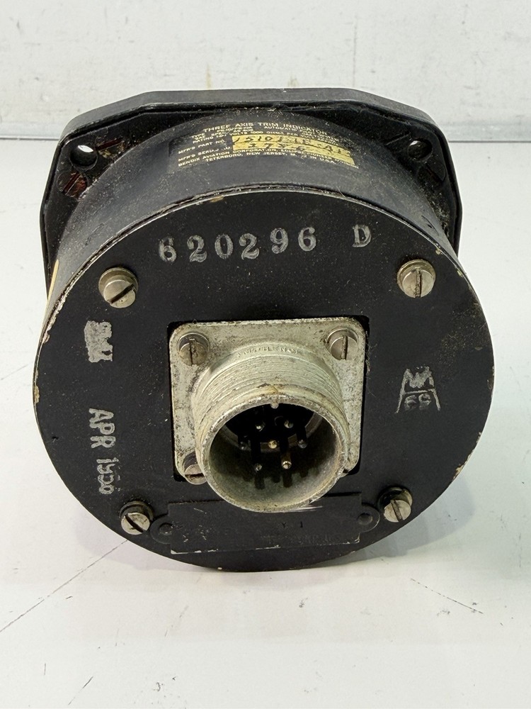 Military Aircraft Indicator Three Axis Trim BENDIX