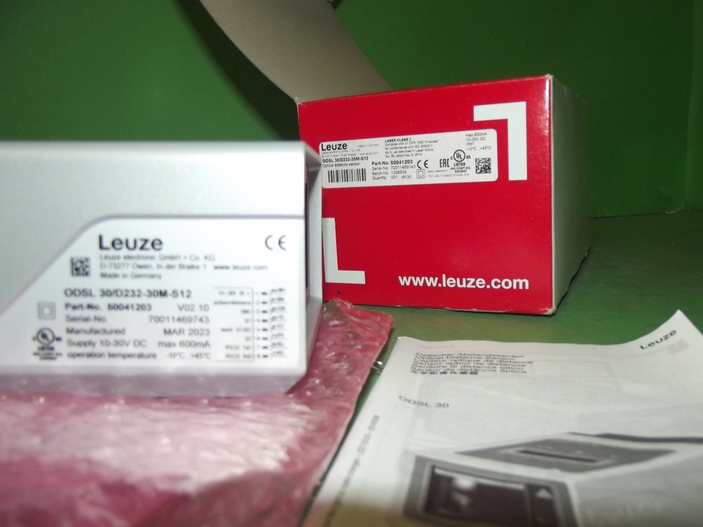 Leuze ODSL 30/D232-30M-S12 Optical distance sensor Laser class 2