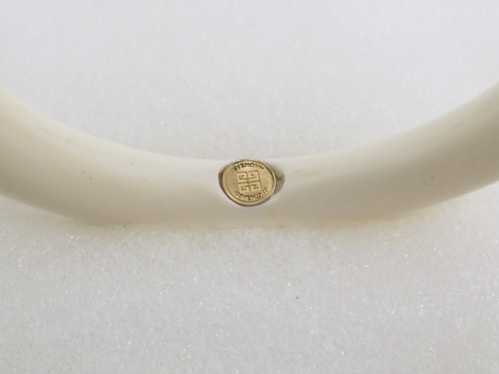 Vintage Signed GIVENCHY Resin Bangle Bracelet