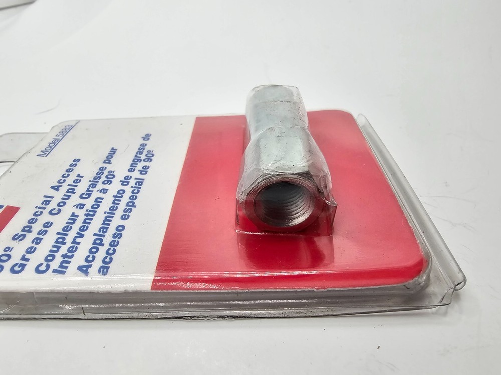 Lincoln 90º Special Access Grease Coupler 5883 Slotted Right Angle