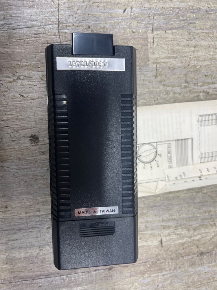 Extech Instruments 407703 Sound Level Meter barely used