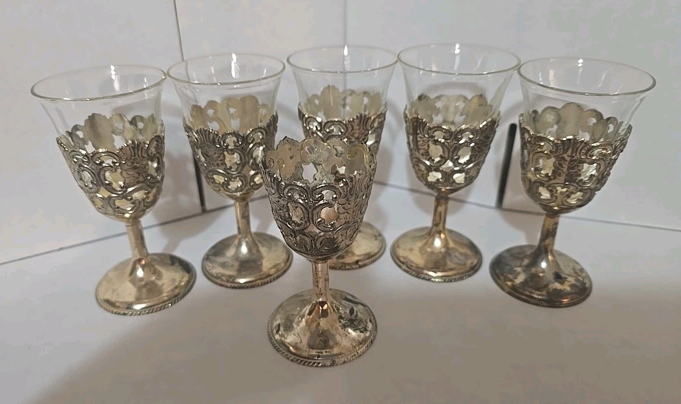 Vintage Set Of 5 Silver plated Goblet Wine Shot/Dinner Glasses.