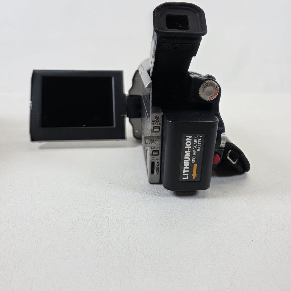 JVC GR-DVL9500E Digital Video Camera *UNTESTED*