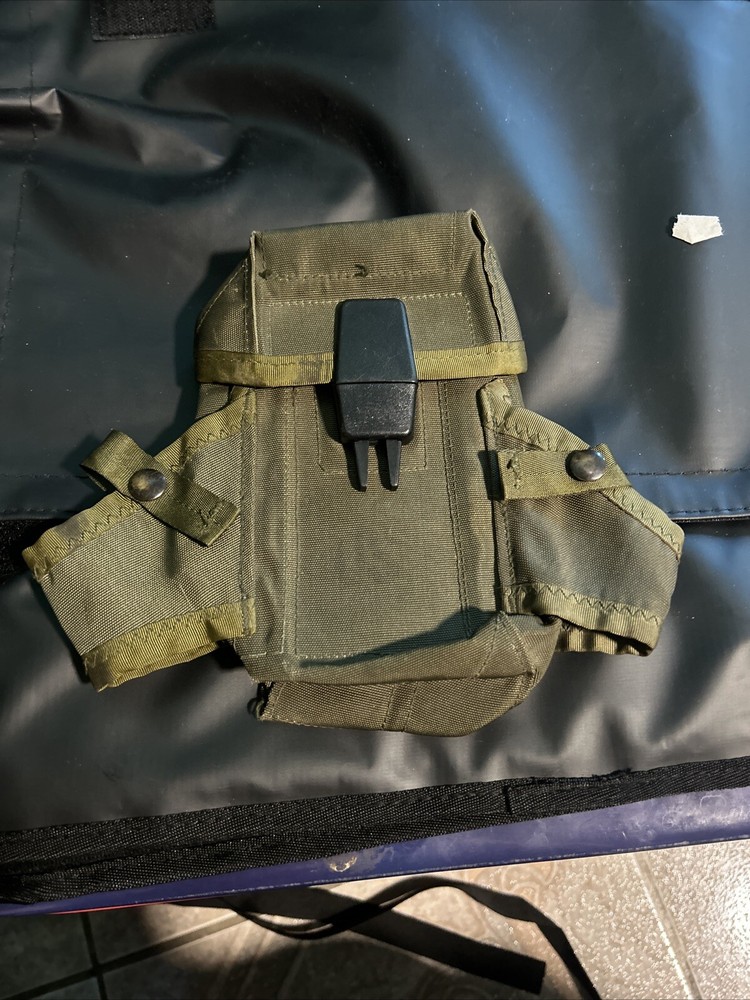 Military Issue US Small Ammunition Pouch Case