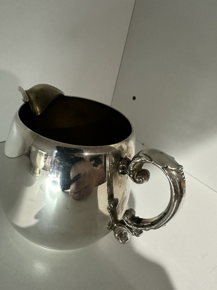 wm rogers water pitcher